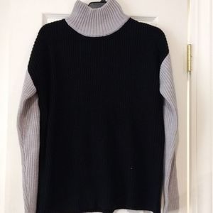 NWT Devotion by Cyrus Turtleneck Sweater S